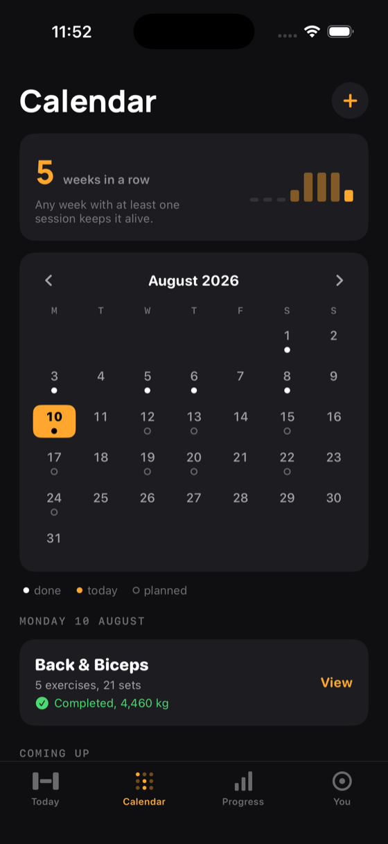 The TagdiBody calendar showing training days marked and a streak, with no missed day markers.
